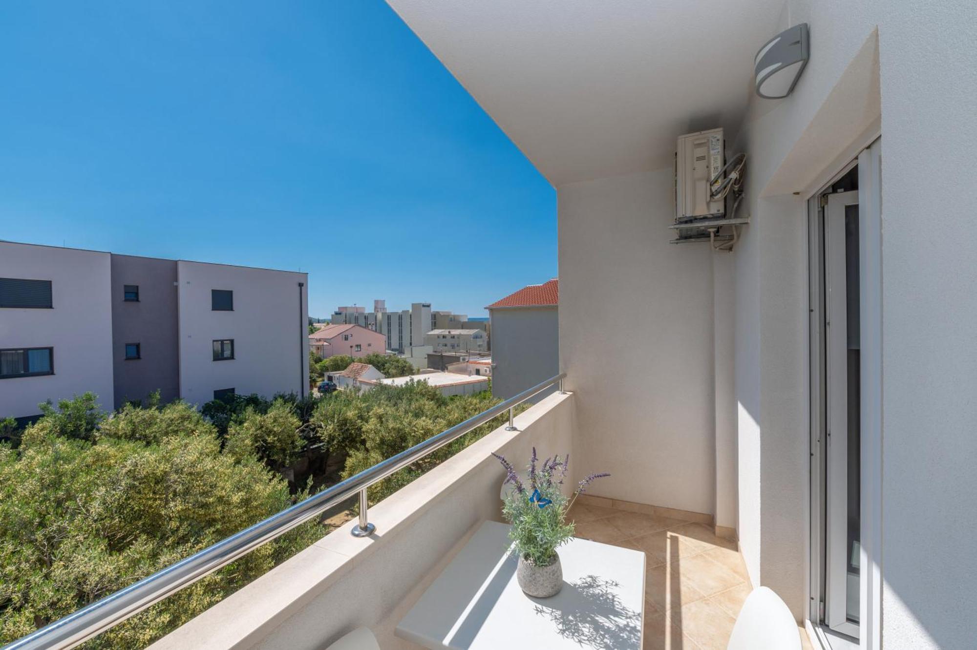 Apartmants Sestic Tucepi Exterior photo